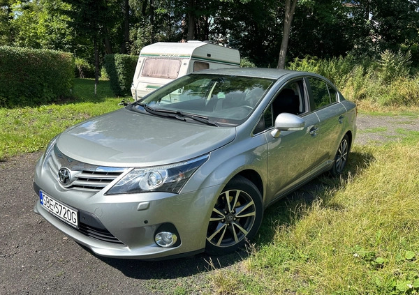 Toyota Avensis cena 36500 przebieg: 194000, rok produkcji 2013 z Będzin małe 781